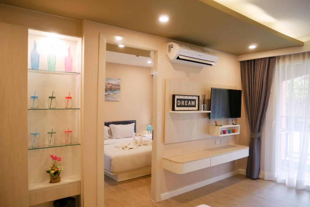 Seven Seas Pattaya Poolside Room ห้องติดสระ Jomtien Beach Extérieur photo