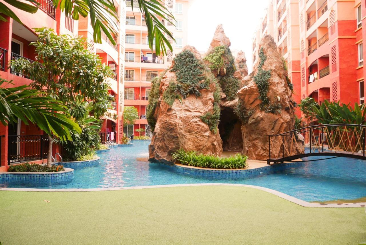 Seven Seas Pattaya Poolside Room ห้องติดสระ Jomtien Beach Extérieur photo