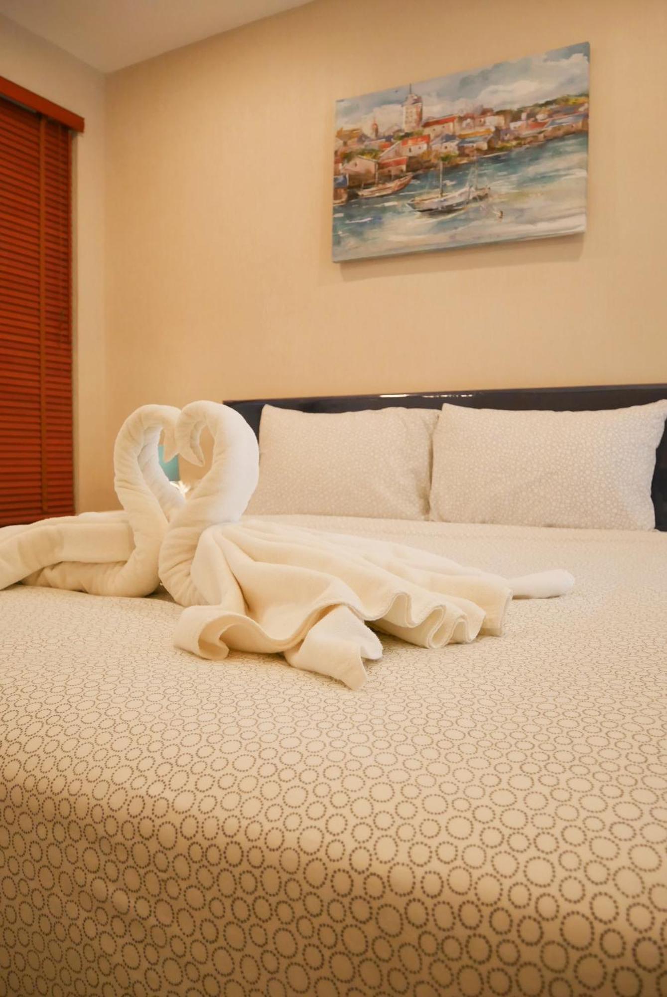 Seven Seas Pattaya Poolside Room ห้องติดสระ Jomtien Beach Extérieur photo